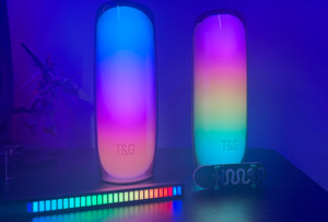 2026 <b>MINI</b> BT <b>Speaker</b> Retro Style Plastic Material 5W RGB LED Lighting Rechargeable Battery IPX5 Waterproof TF Card <b>Speaker</b> - Product Image 1