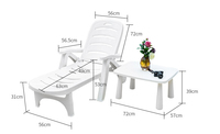 Table et chaise d'extérieur en plastique