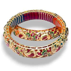 กำไลข้อมือเจ้าสาวแบบดั้งเดิม Gulbadan Meena Kundan Motif Lac Kada ประดับด้วยงานฝีมือแบบราชสถานและดีไซน์ที่สง่างามแบบชนเผ่า - Product Image 4