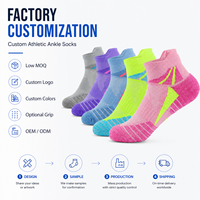 Chaussettes de sport athlétiques personnalisées avec logo, vente en gros, chaussettes de performance respirantes coupe basse, prix direct usine, faible MOQ, OEM ODM