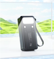 Sac de charge solaire haute capacité 50000mAh 22.5W avec câble intégré, poignée et lampe de camping
