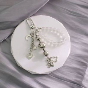 Llavero Colgante de Metal con Cuentas Estilo INS Dulce y Moderno, Oso Blanco y Negro, Cruz de Amor, para Coche - Product Image 6