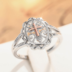 Anello a Forma di Fiore Bicolore Stile Barocco Vintage per Donne - Product Image 6
