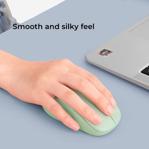แผ่นรองเมาส์หนัง PU สีดำกันลื่น พิมพ์โลโก้ได้ ขนาดใหญ่ กันน้ำ สำหรับคอมพิวเตอร์ตั้งโต๊ะและแล็ปท็อป - Product Image 4