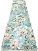 Tissu en dentelle florale brodée de sequins - Tissu élégant et luxueux pour vêtements de mariée