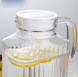 Mini jarra de vidrio decorativa a rayas hecha a mano con asa Ketter, tapa de jarra para jugo, agua, jugo, jarra de vidrio artesanal tradicional - Product Image 4