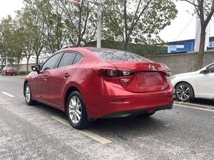 Auto Usado Changan Mazda 3 Axela Sedán 1.5 Luxury Manual de Alto Rendimiento, Color Rojo, Año 2017, Vagoneta de Lujo de <span class=keywords><strong>Segunda</strong></span> <span class=keywords><strong>Mano</strong></span> - Product Image 4
