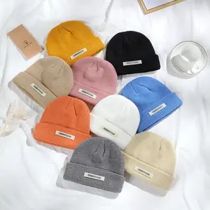 Venta al por mayor nuevo estilo Hip Hop cálido invierno sombrero para hombre y mujer Color sólido algodón tejido Beanie sombrero