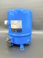 Compresseur de réfrigération industriel original série MTZ 220V AC en cuivre pour réfrigérant Danfoss MTZ36-4VM R410A