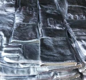 Aluminiumfolie Anti-Verbrühungs-Flammen-Hitzebeständige Schweißerhandschuhe Sicherheitsarbeitshandschuhe für Metallurgie Industrieofen bis 1000 ° C - Product Image 4