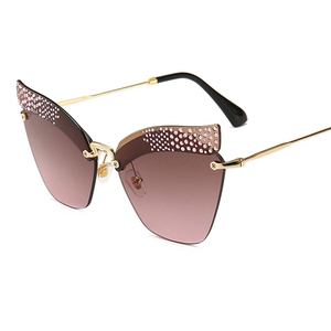 Negro montura <span class=keywords><strong>de</strong></span> ojo <span class=keywords><strong>de</strong></span> gato gafas <span class=keywords><strong>de</strong></span> sol <span class=keywords><strong>de</strong></span> moda <span class=keywords><strong>de</strong></span> las mujeres <span class=keywords><strong>de</strong></span> la marca <span class=keywords><strong>de</strong></span> <span class=keywords><strong>lujo</strong></span> <span class=keywords><strong>de</strong></span> tonos <span class=keywords><strong>de</strong></span> diamantes <span class=keywords><strong>de</strong></span> imitación gafas - Product Image 5