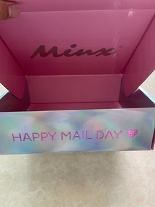 Biểu Tượng Tùy Chỉnh Tái Chế Sóng Thuê Bao Bưu Chính Hộp Giấy Màu Hồng Gấp Bưu Phẩm <span class=keywords><strong>Holographic</strong></span> Bao Bì Hộp Cho Doanh Nghiệp Nhỏ - Product Image 2