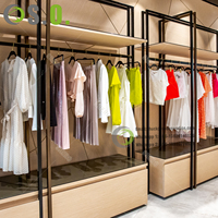 Vente directe d'usine au détail vêtements présentoir support d'affichage pour vêtements shopping vêtement présentoir avec roue