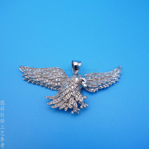 Pendentif Collier Modèle Aigle 3D en Cuivre Argenté Brillant, Design Bijou Animalier - Product Image 1