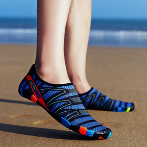 Chaussures de plage <span class=keywords><strong>pieds</strong></span> <span class=keywords><strong>nus</strong></span> athlétiques antidérapantes à séchage rapide unisexes en amont pour hommes et femmes - Product Image 1