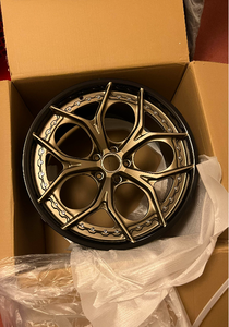 Jantes en alliage d'acier chromées or <span class=keywords><strong>à</strong></span> rayons multiples <span class=keywords><strong>de</strong></span> 13 <span class=keywords><strong>à</strong></span> 22 pouces, personnalisables (PCD, déport) pour voitures particulières - Vente en gros - Product Image 4