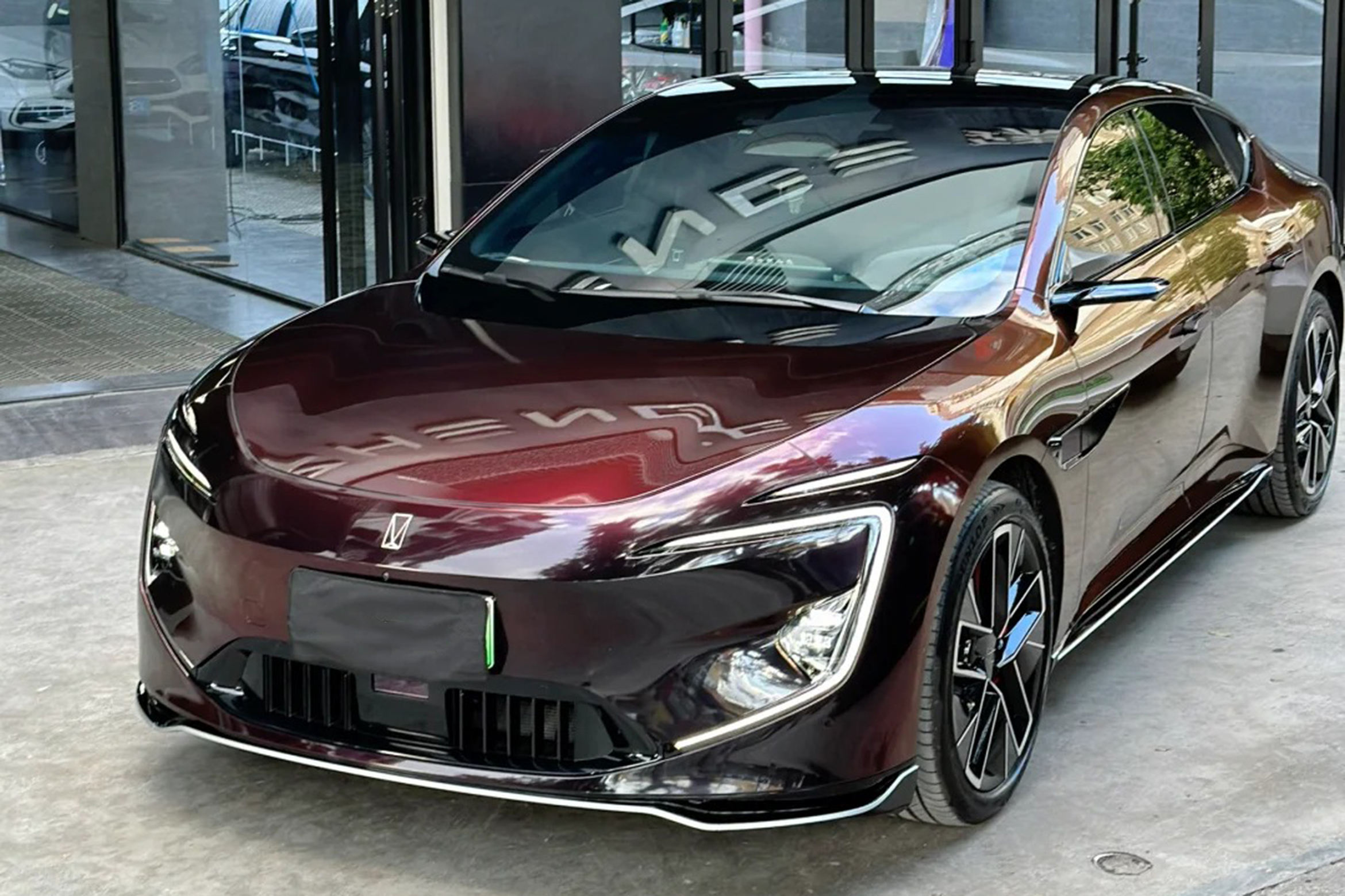 Super Gloss Premium Galaxy Black Red