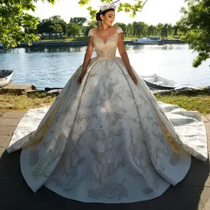 2024 afrikanisches Luxus-Anwendungen Spitzen-Hochzeitskleider Übergröße schwarz Neumode langärmlig Perlen-Luxuskleid Hochzeitskleid
