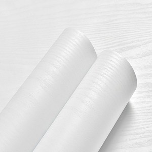 Película decorativa de membrana de vacío no adhesiva de lámina de PVC de grano de madera en relieve de Color <span class=keywords><strong>blanco</strong></span> <span class=keywords><strong>mate</strong></span> <span class=keywords><strong>para</strong></span> <span class=keywords><strong>puertas</strong></span> y muebles - Product Image 2