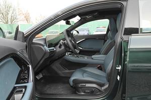 Offre Spéciale Isaic <span class=keywords><strong>mg7</strong></span> <span class=keywords><strong>MG7</strong></span> <span class=keywords><strong>2023</strong></span> 1.5T/2.0T haute vitesse voiture de sport Stock prix usine - Product Image 6