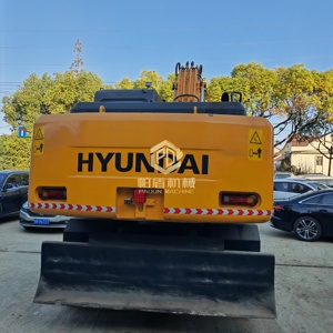 Excavatrice sur roues Hyundai 210W-7 d'occasion, d'origine coréenne, Hyundai R210W-7, 21 tonnes, excavatrice sur roues d'occasion en bon état, en stock - Product Image 4