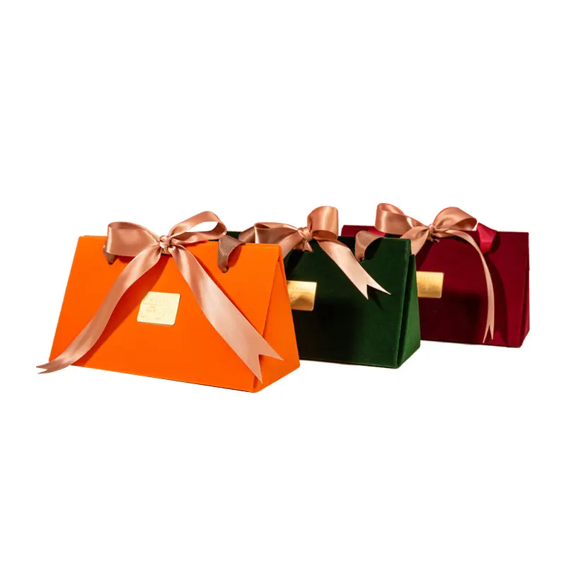 Large Triangle Shape Packaging Boxes Easter Mystery Box Green Gift Bags with Handles Wedding Party Favors Jewelry Bags