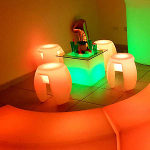 RGB LED parlayan Bar gece kulübü sandalye taşınabilir USB şarj su geçirmez Modern açık plastik üçgen komidin mobilya - Product Image 1