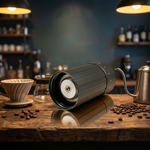 <span class=keywords><strong>Moulin</strong></span> <span class=keywords><strong>à</strong></span> <span class=keywords><strong>café</strong></span> manuel en acier inoxydable CNC, <span class=keywords><strong>à</strong></span> meules coniques réglables, pour expresso, pour le <span class=keywords><strong>café</strong></span> filtre, pour la cafetière <span class=keywords><strong>à</strong></span> piston, portable - Product Image 3