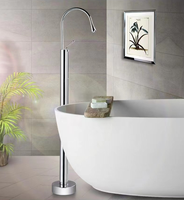 Robinet de baignoire autoportant moderne à poignée unique, jet de pluie, en laiton, robinet de remplissage d'eau, design à montage au sol, style élégant, garantie 3 ans