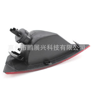 ไฟท้ายรถฟอร์ด โฟกัส ปี 2009-2014 รุ่น 8M51-15K273-AB ซ้ายและขวา แบบฮาโลเจน สำหรับไฟเบรกและไฟหรี่ - Product Image 3