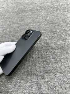 Compre al por Mayor Teléfonos Móviles Usados Originales para <span class=keywords><strong>iPhone</strong></span> 16 Pro 256GB 512GB Desbloqueados de Segunda Mano - Product Image 2