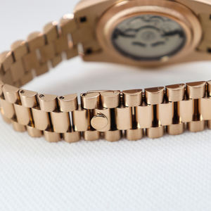 Reloj de Lujo de Acero Inoxidable con Corona Grande, Esfera Luminosa, Mecanismo Automático, Resistente al Agua, Correa de 18 mm - Product Image 5