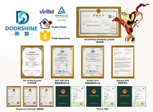Modern Satin sederhana Amber kristal bening privasi kaca kamar tidur gagang pintu Interior hitam seng logam campuran pegangan oleh produsen - Product Image 5