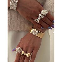 2024 nouveau lisse arc forme anneaux bijoux femmes 18K plaqué or acier inoxydable gros arc réglable anneau ouvert