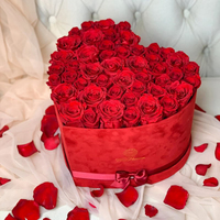Cadeaux de la Saint-Valentin pour les mères en gros, roses éternelles, fleurs immortelles, roses préservées dans une boîte en forme de cœur