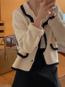 Nuova moda delicata maglieria in <span class=keywords><strong>bianco</strong></span> e nero a manica lunga da donna <span class=keywords><strong>Cardigan</strong></span> con colletto a forma di bambola con bottone - Product Image 3