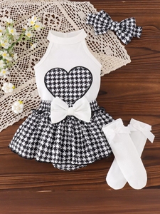Abbigliamento per Bambini E-commerce Transfrontaliero Nuova Collezione Autunno/Inverno Gilet Bianco in Cotone + Minigonna a Pied-de-Poule per Bambini - Product Image 5