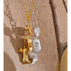 Collar JINYOU 1913 Vintage de Acero Inoxidable con Colgante en Forma de Estrella y Corazón, Cadena Chapada en Oro Resistente al Agua, Collar para Mujer - Product Image 2