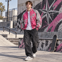 Blouson Bomber en Satin Personnalisé pour Homme, Coupe Oversize, Broderie Flamme Étoile, Clouté, Fermeture Éclair, Style Streetwear, Veste Universitaire, Vente en Gros B2B, OEM