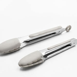 Pince alimentaire en silicone de qualité alimentaire pour la cuisine, le <span class=keywords><strong>pain</strong></span>, le barbecue, le steak, la salade, pince durable, 2 pinces de barbecue robustes avec verrouillage - Product Image 3