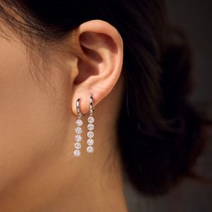 Pendientes de Aro con Clip y Borla de Plata de Ley 925 con Baño de Rodio y Oro de 14K, con Circonita 5A, de Dylam High Fine Jewelry - Product Image 2