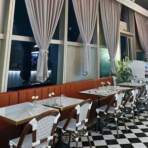 Pháp Retro ngoài trời và trong nhà <span class=keywords><strong>Bistro</strong></span> cafe đồ nội thất sân vườn không thấm nước bàn ghế cho ban công khách sạn nhà hàng - Product Image 2