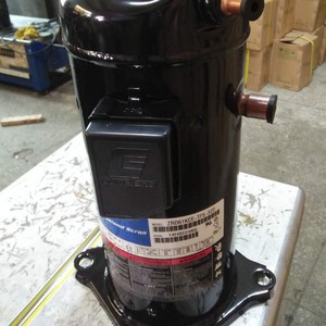 คอมเพรสเซอร์แบบสกรอลล์ Emerson Copeland รุ่น ZRD61KCE-TF5-522 5 แรงม้า 3 เฟส 200 โวลต์ สำหรับเครื่องปรับอากาศ - Product Image 1