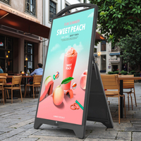Nouvelle conception de kiosque numérique portable à écran LED couleur miniature IP65 2,5 pouces alimenté par batterie pour centre commercial