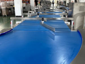 Dòng Chảy gối hình thức điền niêm phong máy đóng gói tự động Hamburger Bun bánh mì Biscuit Hamburger đóng gói dòng - Product Image 3