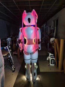 Costume de robot LED qui brille dans le noir, tenue de scène pour boîte de nuit, costume d'astronaute pour soirée dansante avec lumières LED - Product Image 4