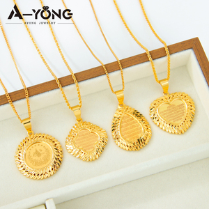 Collane con ciondoli a forma di lettera araba in stile classico AYONG, placcate oro 18k, design a cuore/moneta/quadrifoglio, gioielli di tendenza - Product Image 1