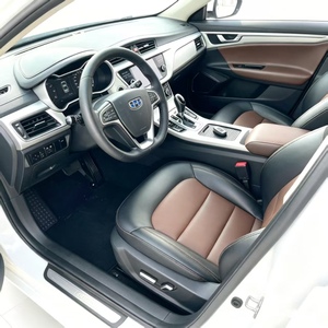 Voiture d'occasion Geely Emgrand GL berline modèle 2017, 1.3T Turbo, boîte automatique, conduite à gauche, véhicule d'occasion spécial export Afrique - Product Image 4