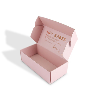 Caja de Embalaje de Cartón Corrugado <span class=keywords><strong>Rosa</strong></span> Personalizada al por Mayor para Envío de Ropa con Estampado en Dorado - Product Image 2