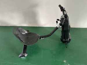 Tricycle Scooter avec haut-parleur Bluetooth, 3 roues à éclairage LED, nouveau style, Drift Trike électrique avec éclairage LED - Product Image 1